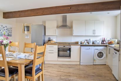 Williams Hayloft - 5 Star with Swimming Pool & Toddler Area 15