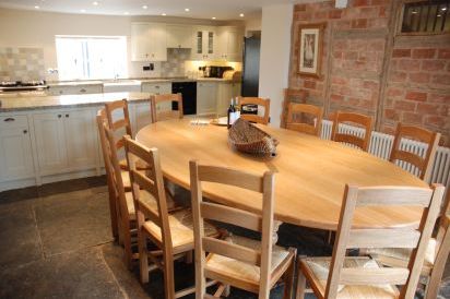 Woodlands High Quality Farmhouse sleeps 14 4