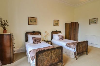 Woodside House 28