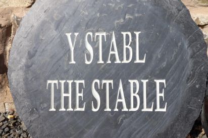Y Stabl (The Stable 3