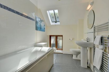 Family bathroom