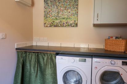 Ystrad Wen 24