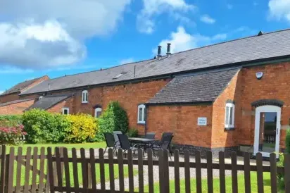 5 Star Cottage Complex