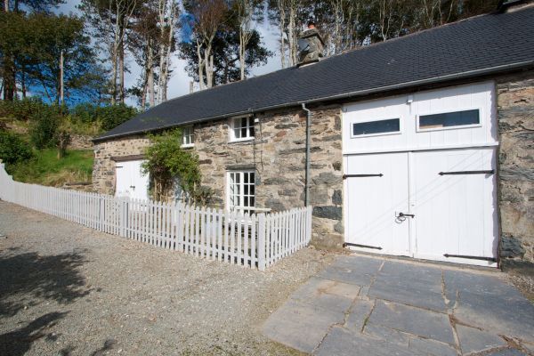 Llanfendigaid 4 Star Rated Country House 2