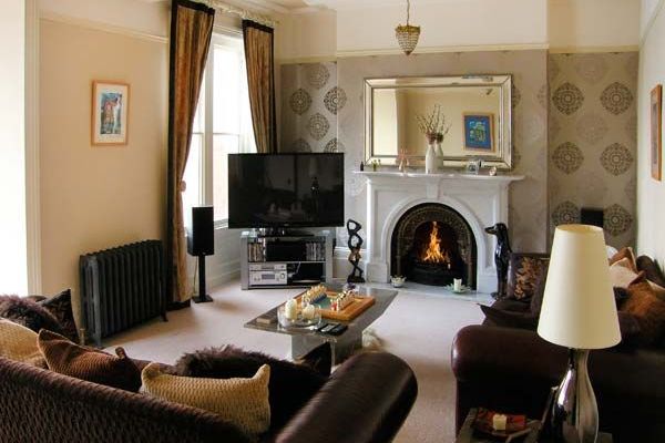 Telford House Pet-Friendly Cottage, Anglesey, North Wales  3