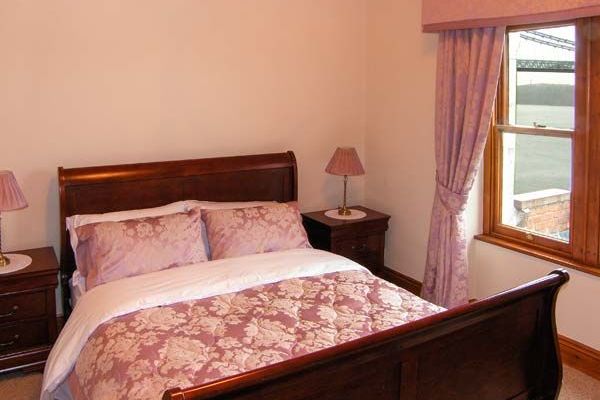 Telford House Pet-Friendly Cottage, Anglesey, North Wales  19