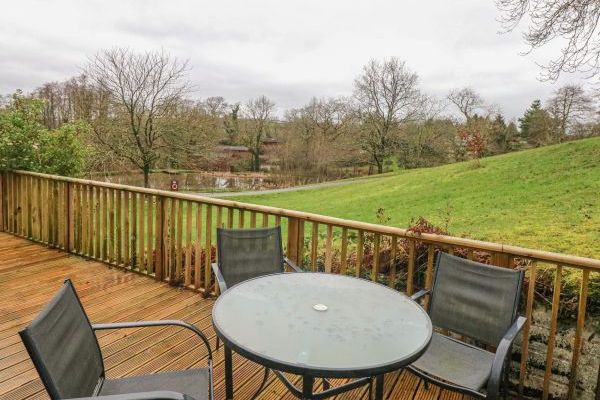 Beeches Holiday Lodge, Wales 16