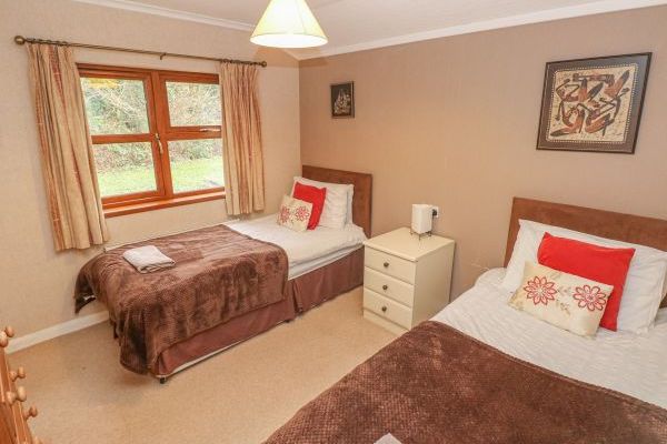 Beeches Holiday Lodge, Wales 14