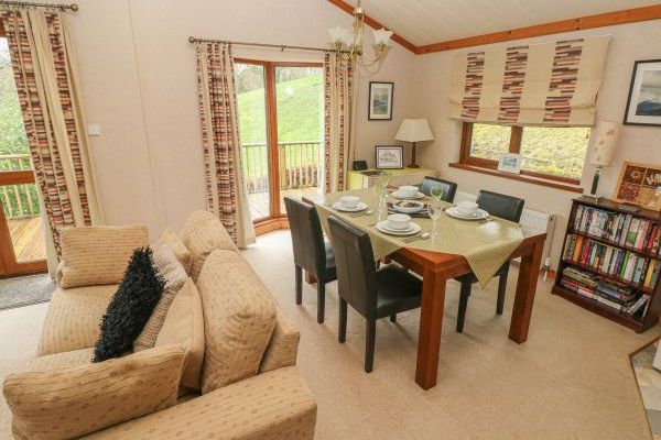 Beeches Holiday Lodge, Wales 5