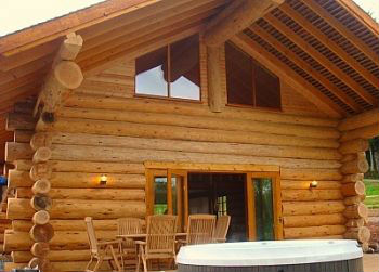 Wooden cabin with hot tub